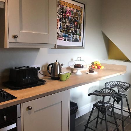 Round-Y-Corner Apartment Macclesfield Ngoại thất bức ảnh