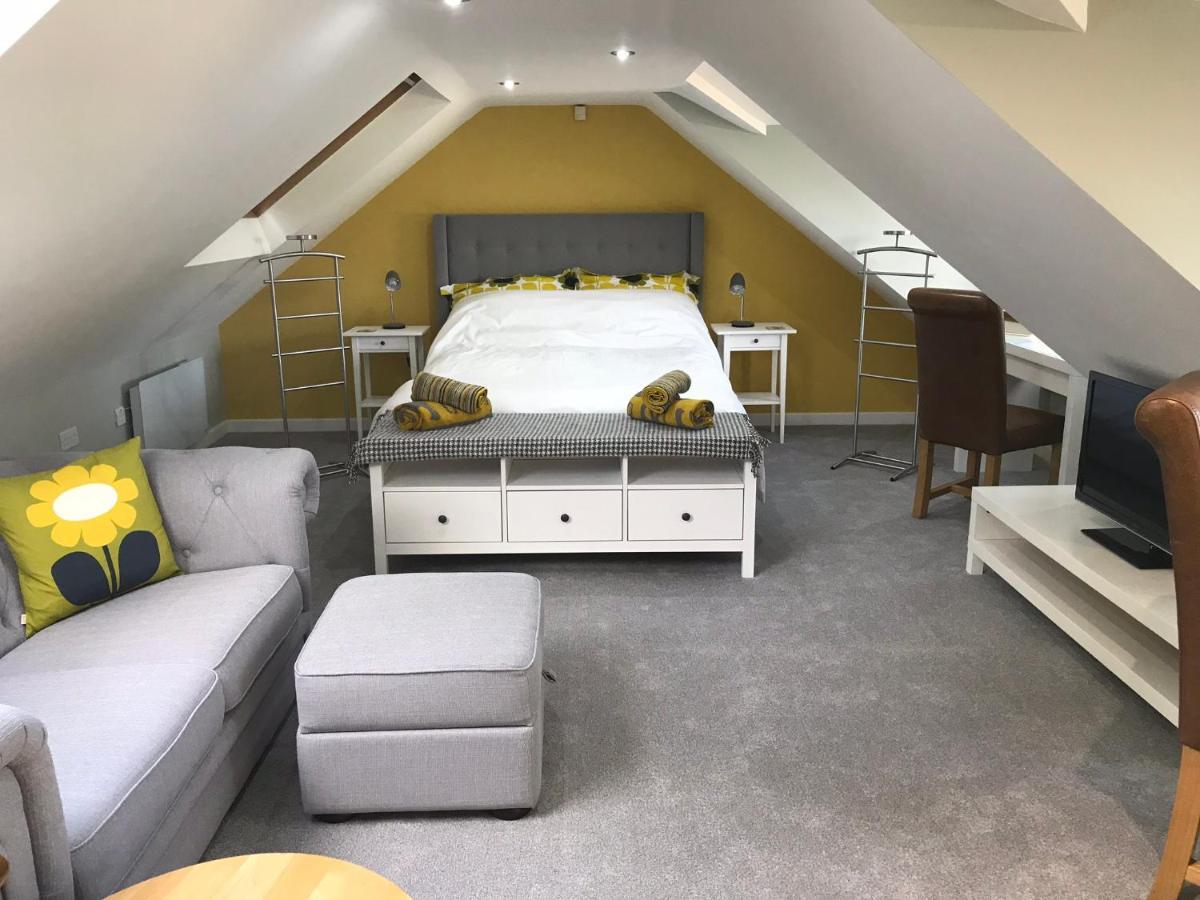 Round-Y-Corner Apartment Macclesfield Ngoại thất bức ảnh